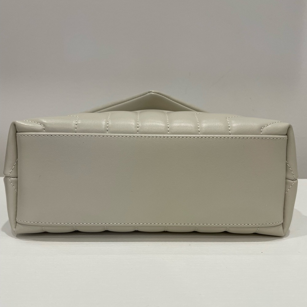 YSL Small Loulou - Picture 4 of 10